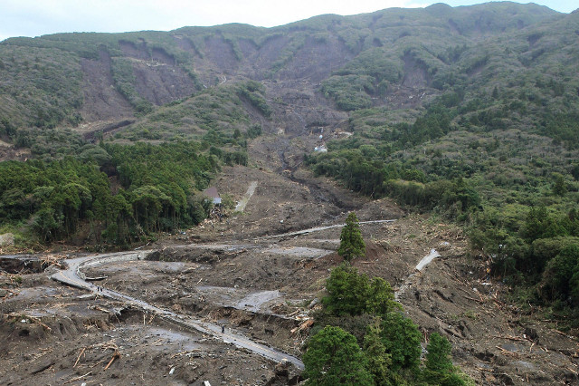 Japan: Erdrutsche nach Taifun